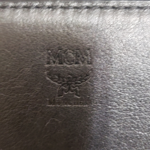 MCM Crossbody Black & Turquoise Reptile Leather Bag - Picture 4 of 14